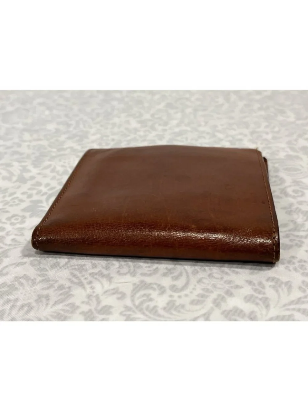 Vtg Coach Water Leather Bifold Wallet  Light Tan 10 Card Slots 4”x4.5”